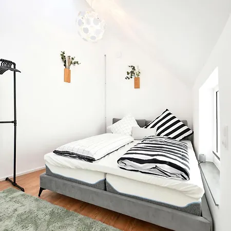 Ferienloft 'Weinstube Fridrich' Apartment Bad Duerkheim Exterior photo